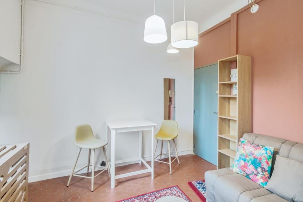 Serenite - Appartement Climatise Au Calme - Wifi Avignon Buitenkant foto